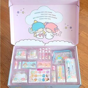 Little twin star pr box wet n wild